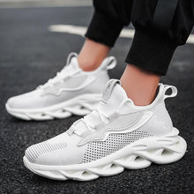 Load image into Gallery viewer, PHANTOM 'Aero Hawk' X9X Sneakers