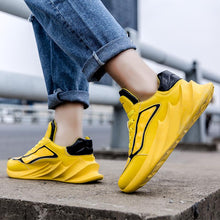 Load image into Gallery viewer, WRAITH 'Resurgence' X9X Sneakers