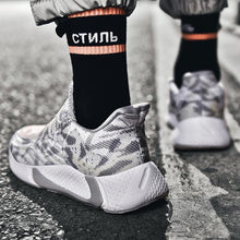 Load image into Gallery viewer, HELIOS X7X Reflective Sneakers