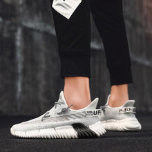 Load image into Gallery viewer, ZEBRA 450 V2 PrimeKnit Sneakers
