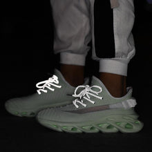 Load image into Gallery viewer, PEGASUS X9X Wave Runner Sneakers - SPL Green