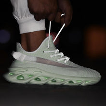 Load image into Gallery viewer, PEGASUS X9X Wave Runner Sneakers - SPL Green