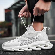 Load image into Gallery viewer, PHANTOM &#39;Aero Hawk&#39; X9X Sneakers
