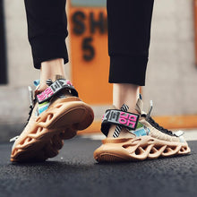 Load image into Gallery viewer, VISION 2020 &#39;Spectre&#39; Sneakers
