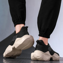 Load image into Gallery viewer, MONARCH &#39;Urbane Poise&#39; X9X Sneakers
