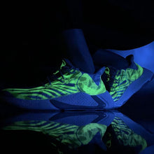 Load image into Gallery viewer, HELIOS X7X Reflective Sneakers
