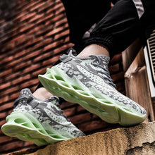 Load image into Gallery viewer, VENOM &#39;Digital Python&#39; X9X Sneakers
