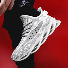 Load image into Gallery viewer, VENOM &#39;Digital Python&#39; X9X Sneakers
